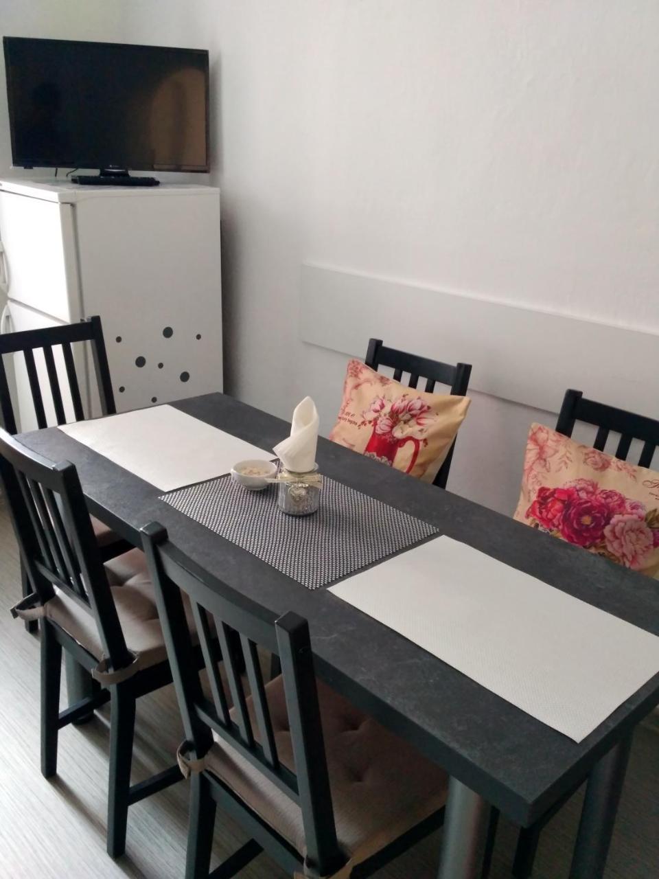 Apartamento Apartmán 4U Centrum + free parking Olomouc Exterior foto